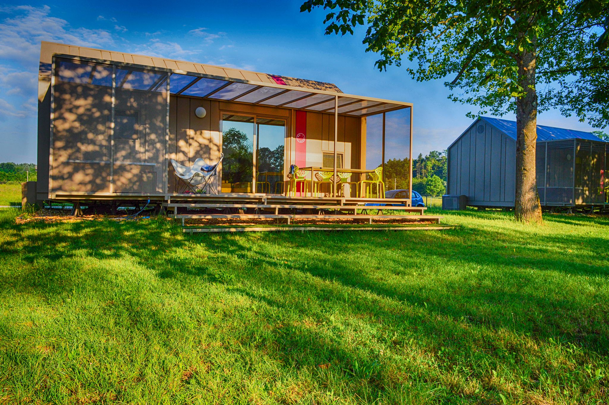 BIG BERRY front outside side