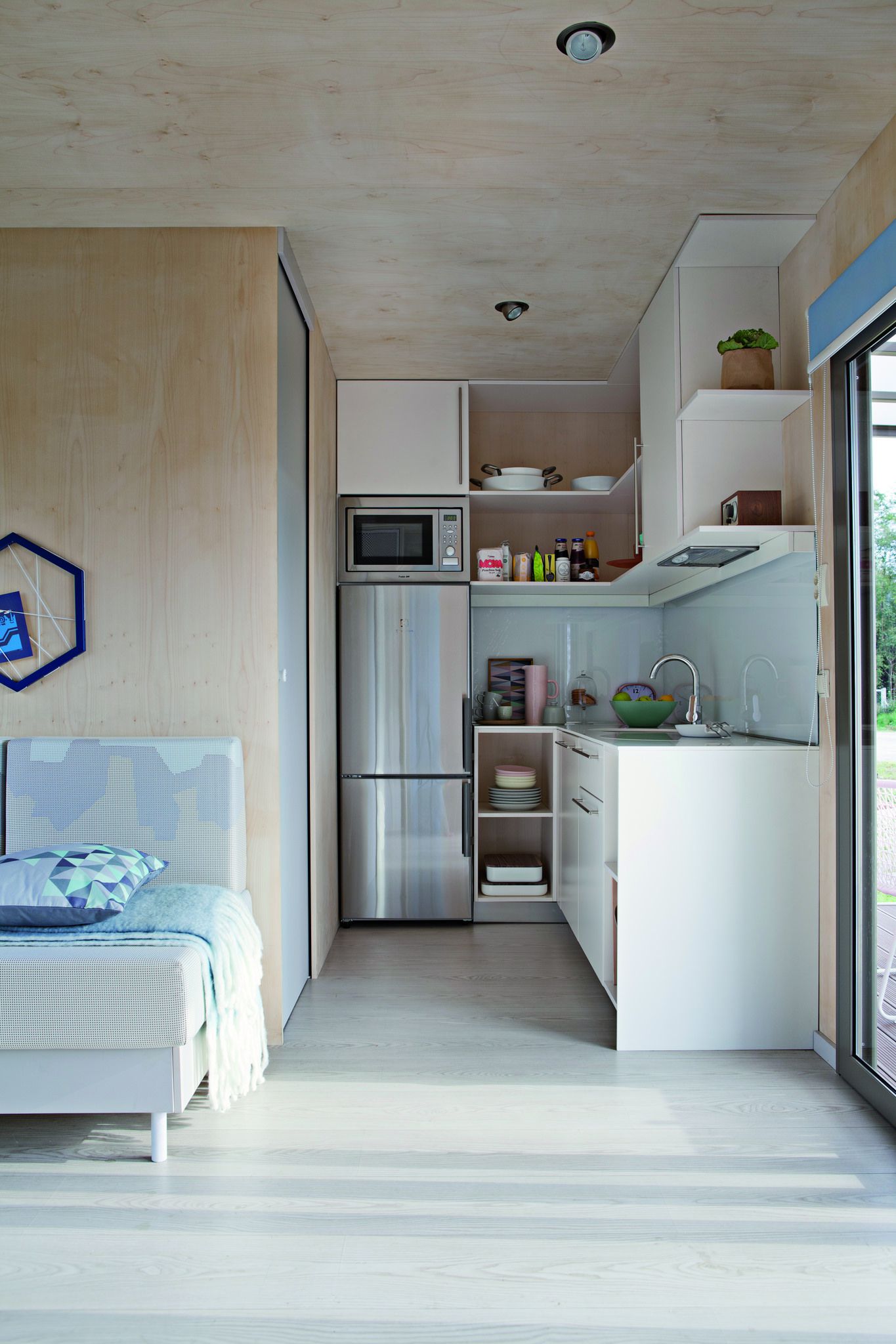 BIG BERRY kitchen space