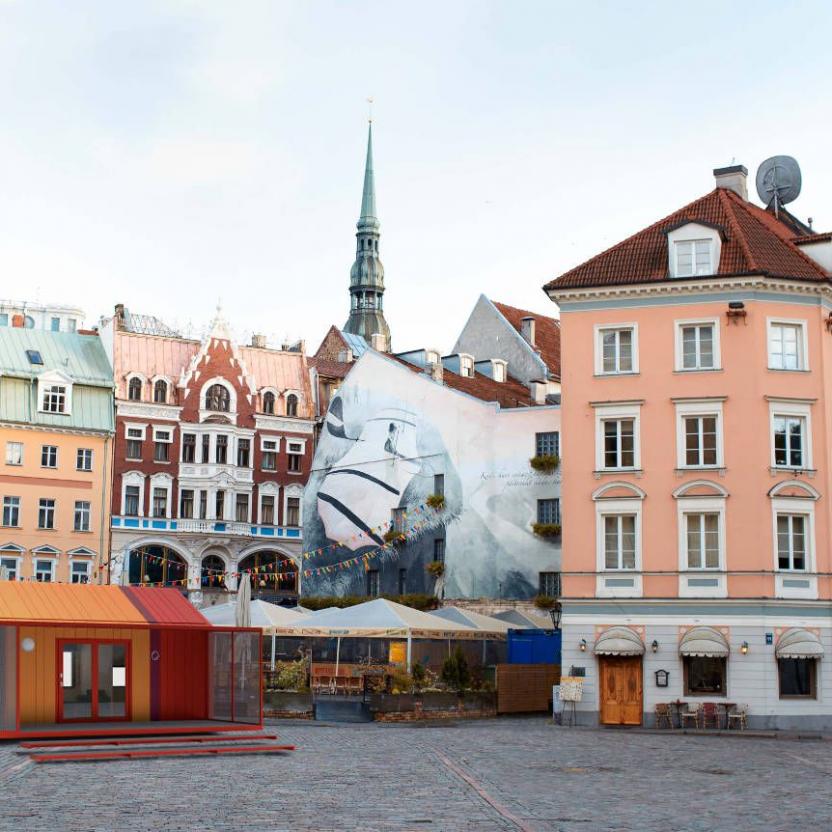 Orange House Urban Area BIG BERRY