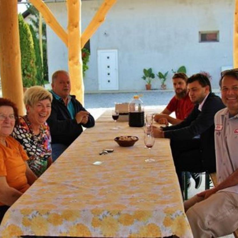 8adfb5151791e0d7070b67efbfd6662f