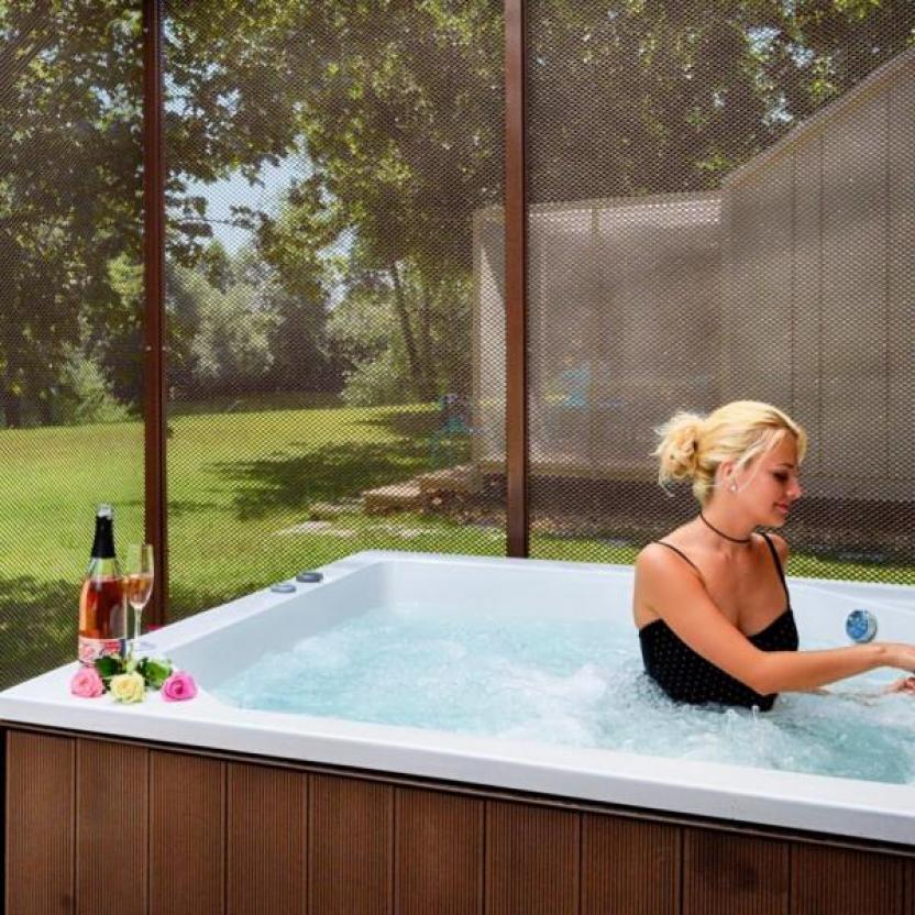 CroppedImage600600 Enjoying Kolpa dd Hot Tub at BIG BERRY House