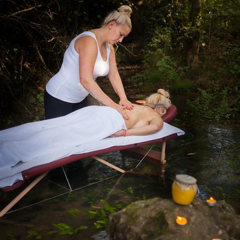 ghee massage2