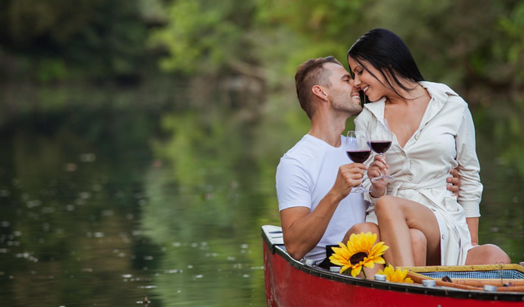 canoe romance