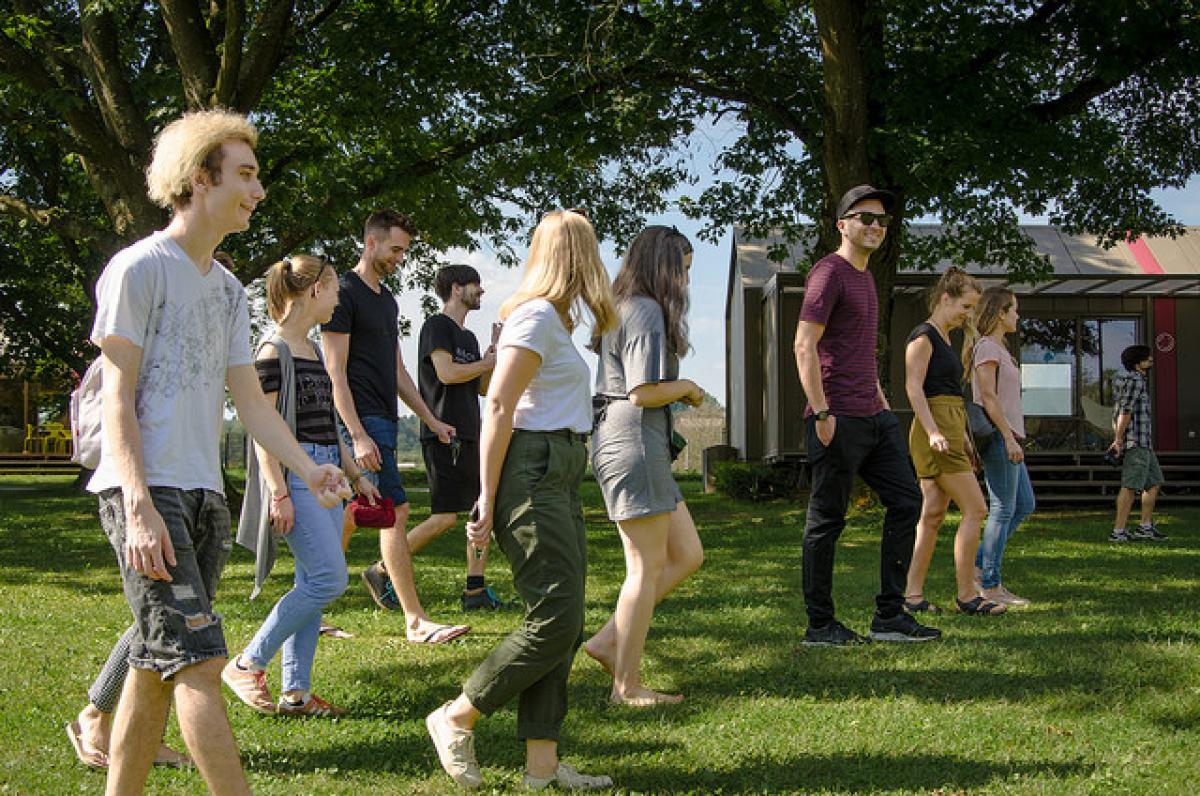 students and morasii