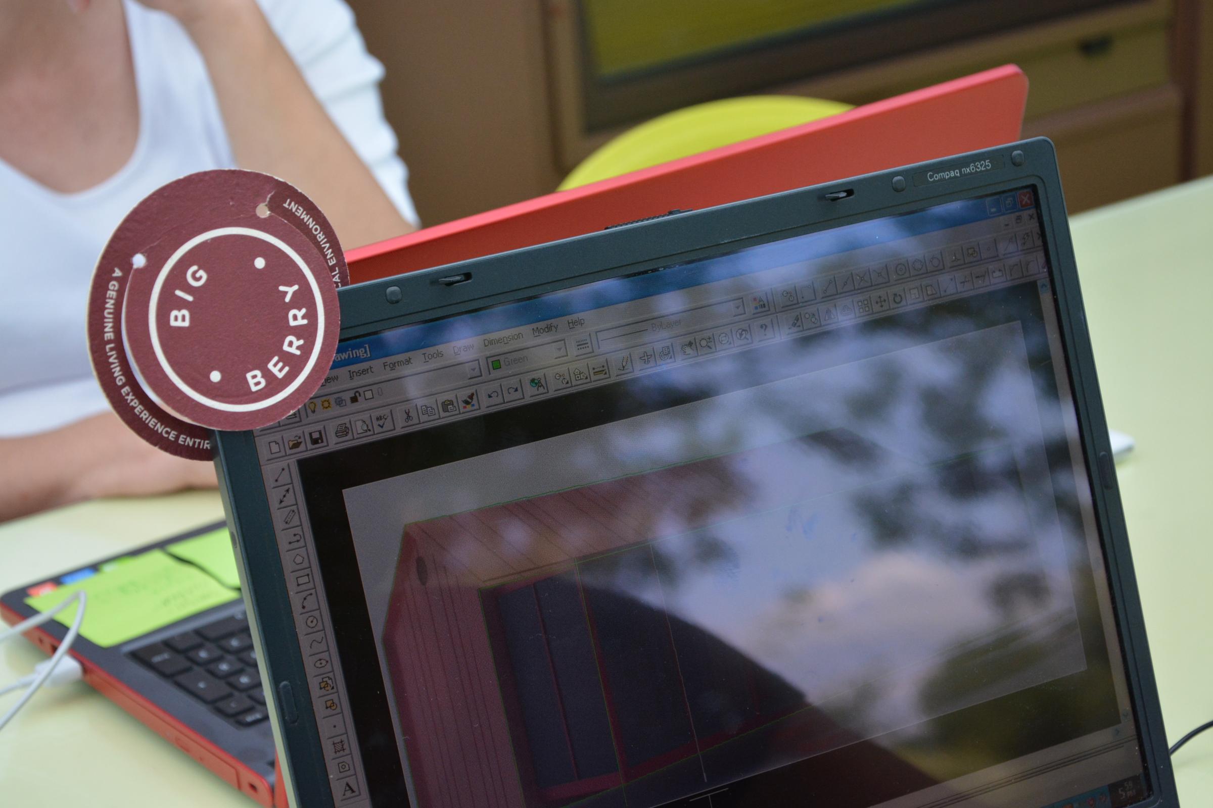 BIG BERRY People DY Natasa Sketch