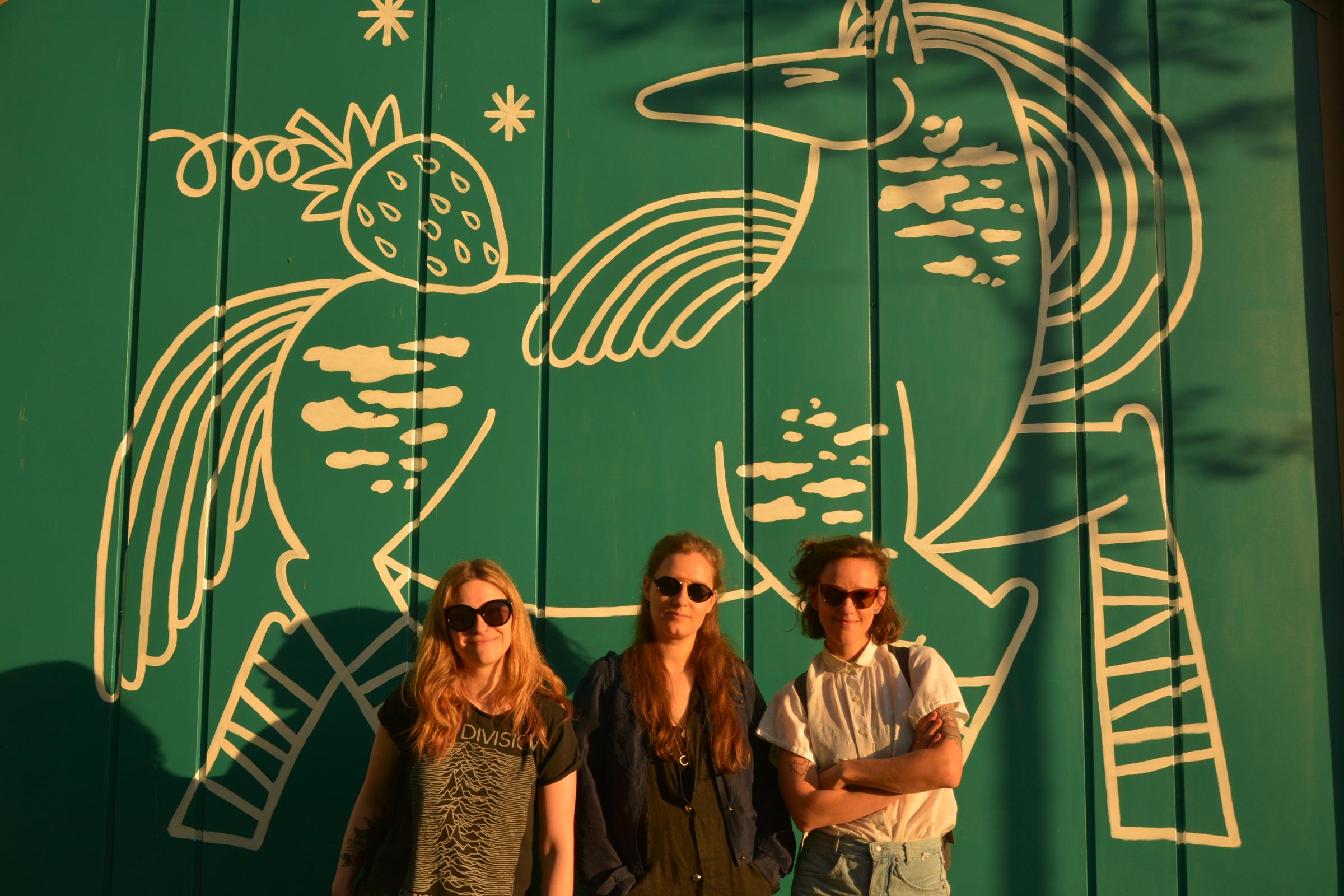 BIG BERRY Stories DY Nika mural walk